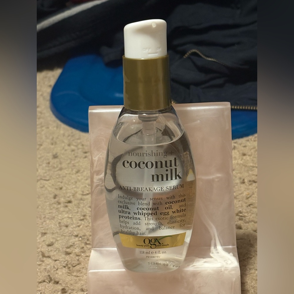 NWT OGX nourishing coconut milk anti-break serum